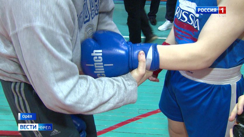 Орловские боксеры активно начали новый год